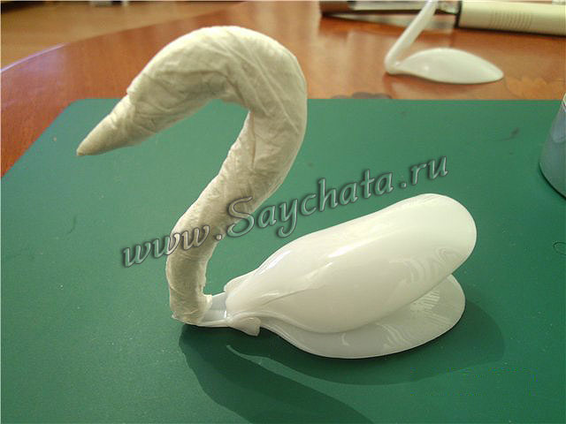 Лебедь из пластика - шаг 2